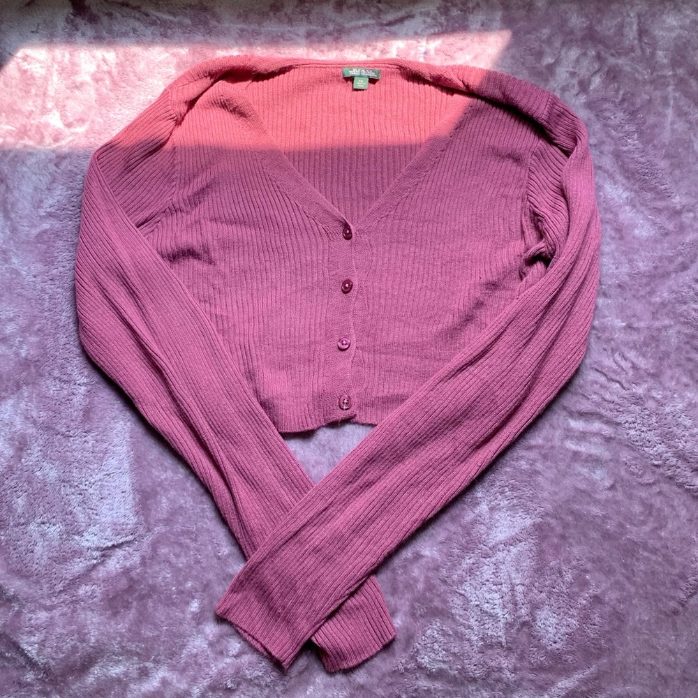 wild fable purple cropped button cardigan xxl